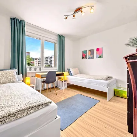 Free Parking, Ac & Self Checkin - Lucky 7 - 2 Bdr Relax & Harmony - Near Stadiums & Center Apartmán