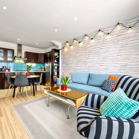 Free Parking, Ac & Self Checkin - Lucky 7 - 2 Bdr Relax & Harmony - Near Stadiums & Center Apartmán Bratislava