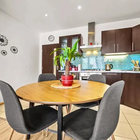 Free Parking, Ac & Self Checkin - Lucky 7 - 2 Bdr Relax & Harmony - Near Stadiums & Center * Bratislava