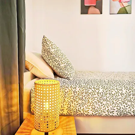 Free Parking, Ac & Self Checkin - Lucky 7 - 2 Bdr Relax & Harmony - Near Stadiums & Center Bratislava