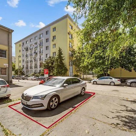 Free Parking, Ac & Self Checkin - Lucky 7 - 2 Bdr Relax & Harmony - Near Stadiums & Center Bratislava